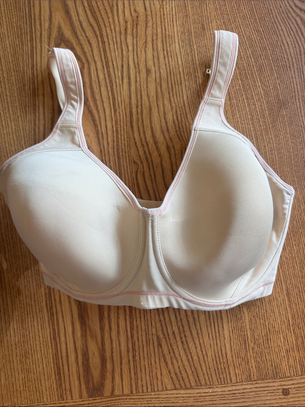 Seamless Contour Underwire Bra in Cream with Pink Trim, 36H